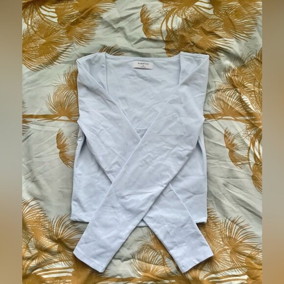 nwot Babaton powder BLUE Contour Scoopneck Longsleeve M - Picture 3 of 3